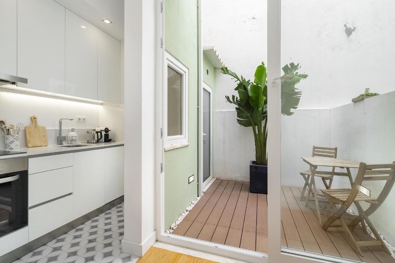 Whome Chic 1-Bed W/ Patio Perfect To Explore Lisboa Extérieur photo