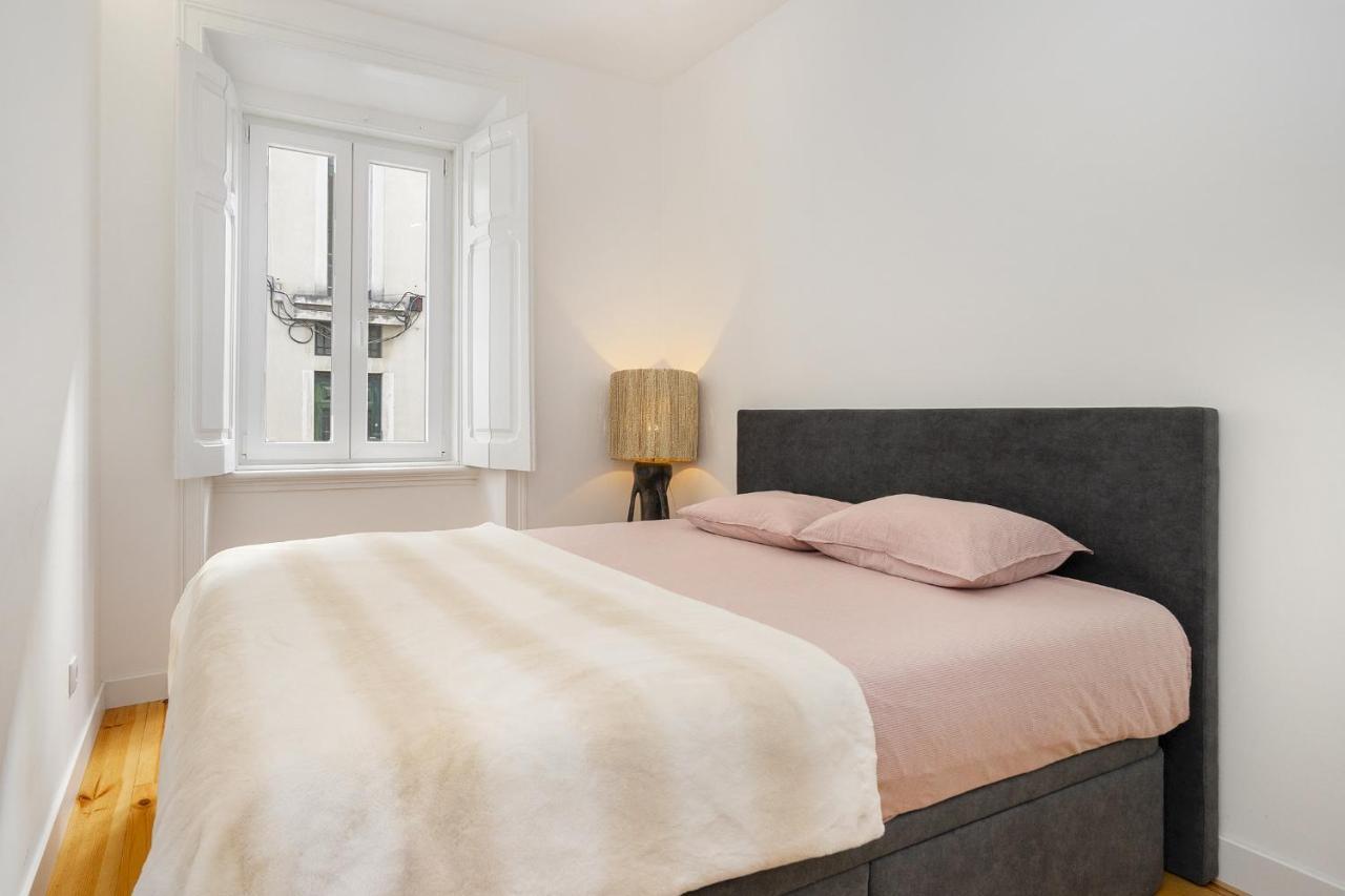 Whome Chic 1-Bed W/ Patio Perfect To Explore Lisboa Extérieur photo